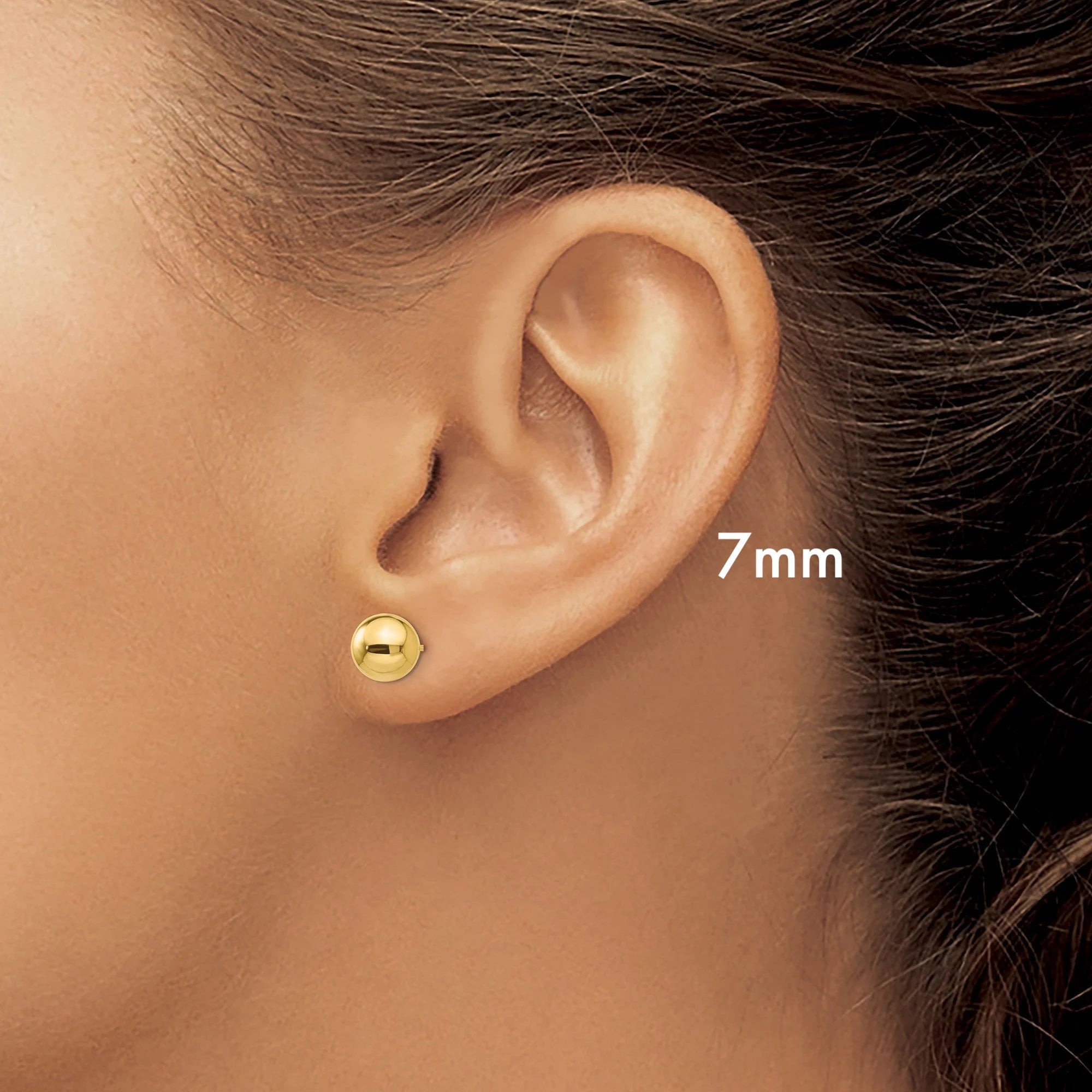 Diamond Stud Sizes | Diamond carat size chart, Diamond earrings studs,  Diamond carat size